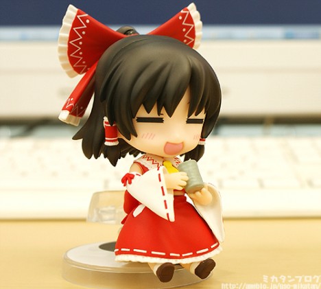 nendo_reimu06